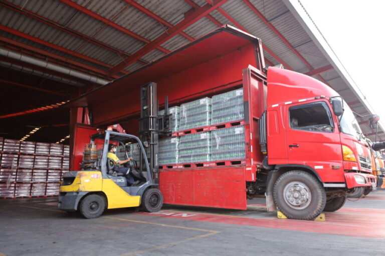COCA-COLA EUROPACIFIC PARTNERS INDONESIA TERUS BERKOMITMEN KEMBANGKAN KUALITAS PRODUK DAN KINERJA SUSTAINABILITY DI INDONESIA