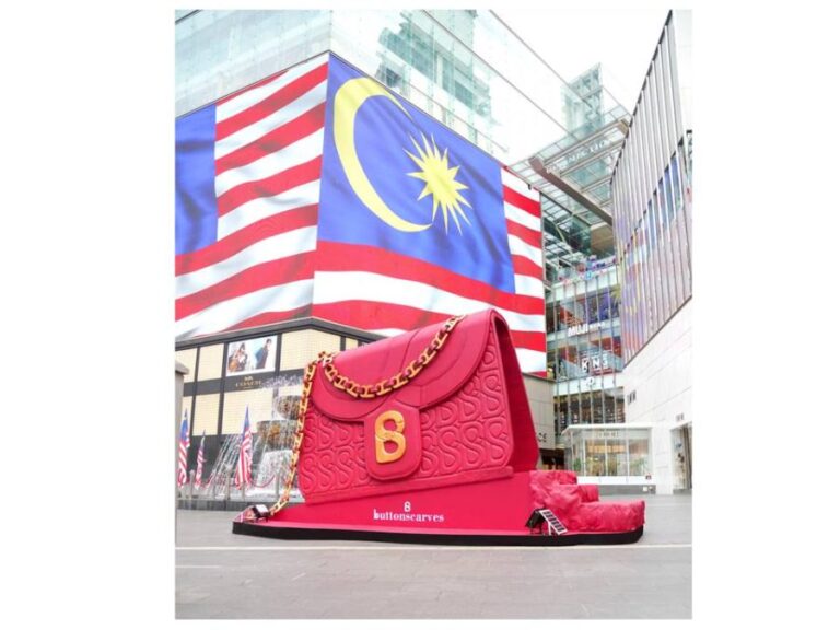 #ButtonscarvesGoesGlobal Prestasi International Brand Fashion Indonesia