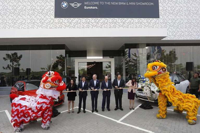 GRAND OPENING OF: BMW & MINI EUROKARS RETAIL, NEXT.PIK 2