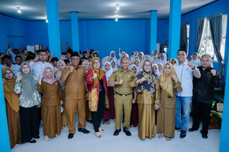 Asuransi Astra bersama OJK Lampung, Berikan Literasi dan Inklusi Keuangan serta Resmikan Desa Perkasa