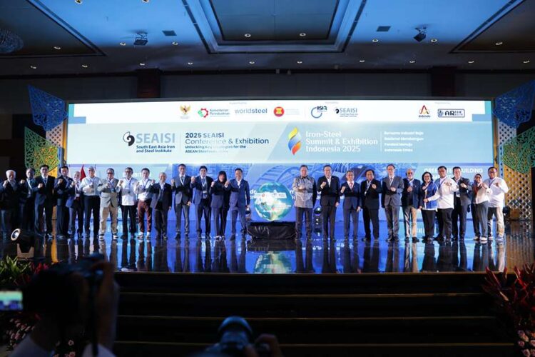 Mengusung tema “Bersama Industri Baja Nasional Membangun Fondasi Menuju Indonesia Emas” ISSEI 2025 Resmi Dibuka 21-23 Mei