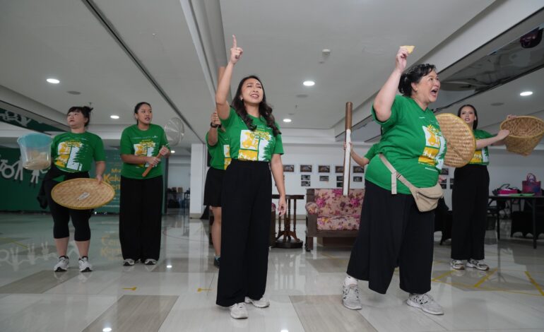 #KembaliKeKeluarga Pertunjukan Musikal Keluarga Cemara Isi Masa Libur Sekolah