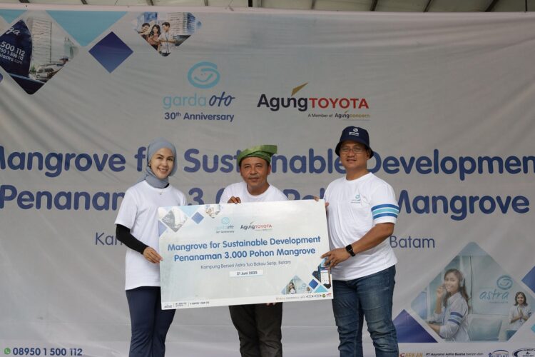 Kolaborasi Berkelanjutan Garda Oto dan Agung Toyota Ajak Pelanggan Tanam 3.000 Pohon Bakau di KBA Tua Bakau Serip, Batam