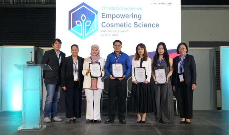 Ilmuwan ParagonCorp Tampil di ASCS 2025: Kontribusi Nyata untuk Inovasi Kecantikan Asia Ilmuwan ParagonCorp Tampil di ASCS 2025: Kontribusi Nyata untuk Inovasi Kecantikan Asia