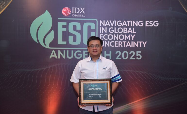 Asuransi Astra Raih Penghargaan IDXChannel Anugerah ESG 2025