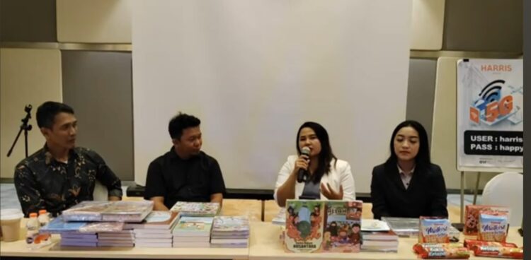 Jendela Puspita Berkolaborasi & HARRIS Hotel & Convention Bekasi Gelar Lomba Baca Puisi Nasional