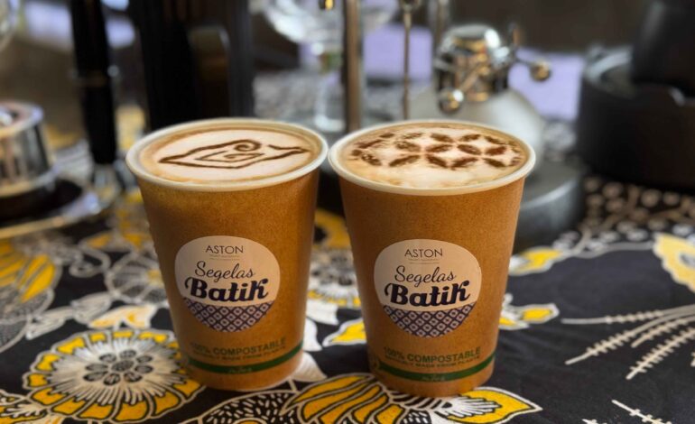 Cantiknya Hiasan Batik Pada Dessert, Kue Dan Kopi di Aston Priority Simatupang