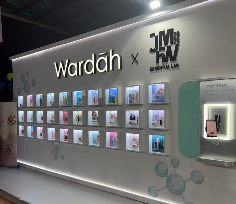 Wardah Jadi Official Makeup & Skincare Partner di Jakarta Muslim Fashion Week 2026