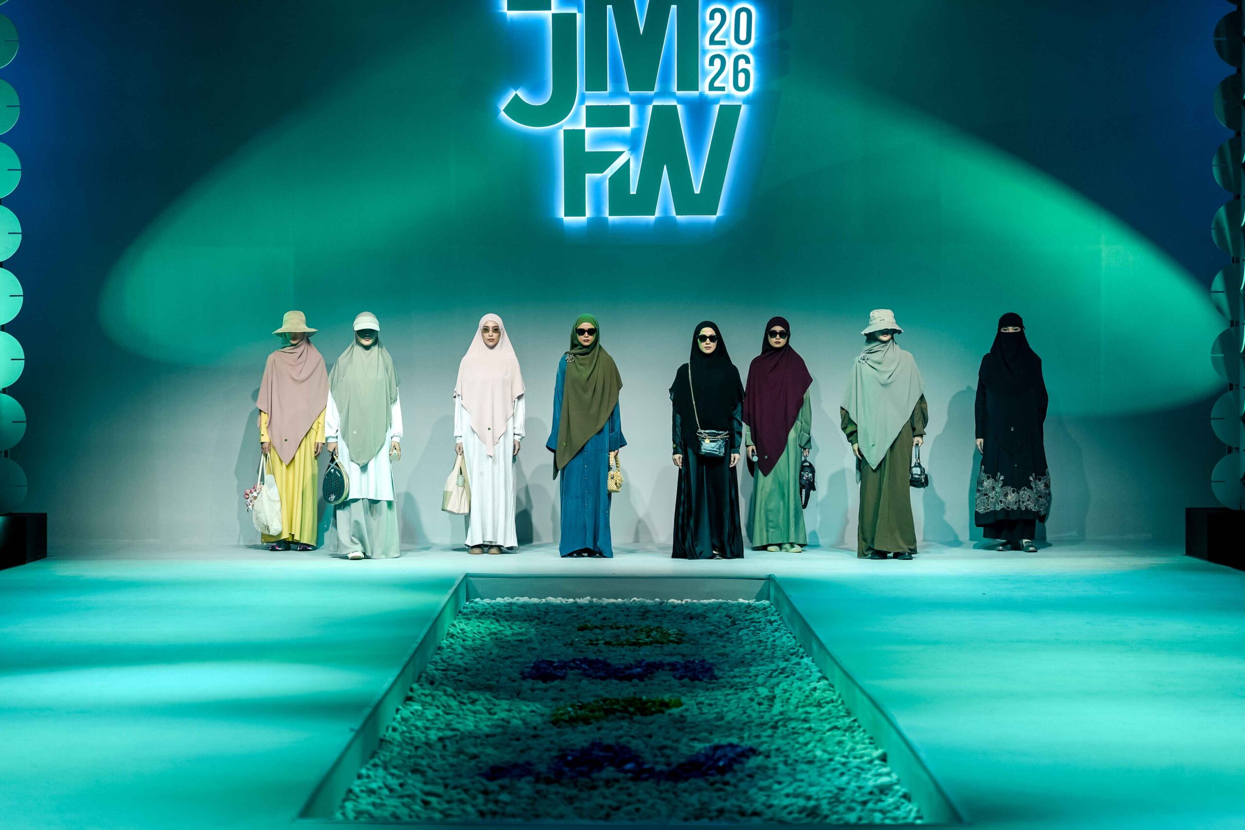 Wardah dan 3 Desainer Indonesia Berkolaborasi di JMFW 2026: Lihat Hasilnya!