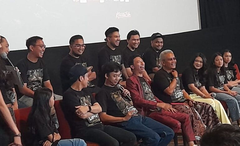 Kental Akan Tradisi Jawa, Gala Premiere Film Danyang Wingit Jumat Kliwon Dihadiri Ribuan Penonton