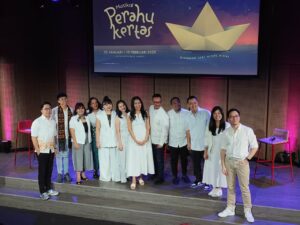 Teater Musikal Perahu Kertas