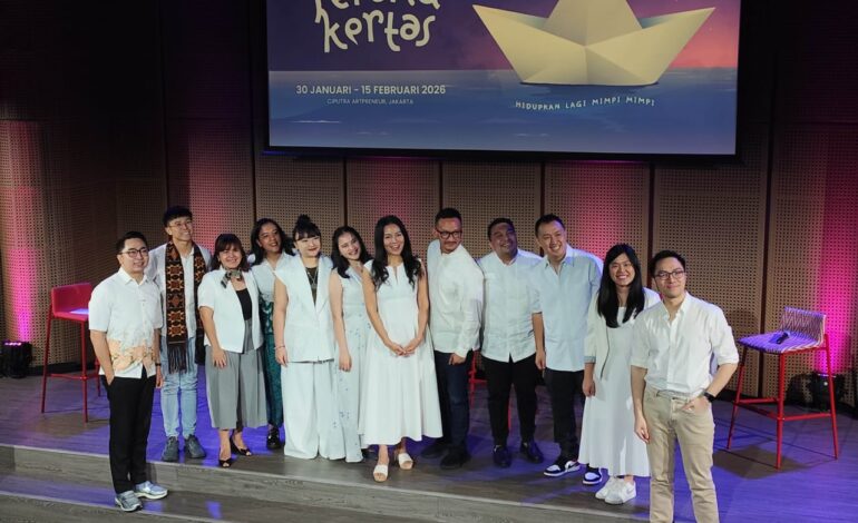 Hidupkan Lagi Mimpi-Mimpi, 6 Fakta Menarik di Balik Kisah “Perahu Kertas” Dewi Lestari