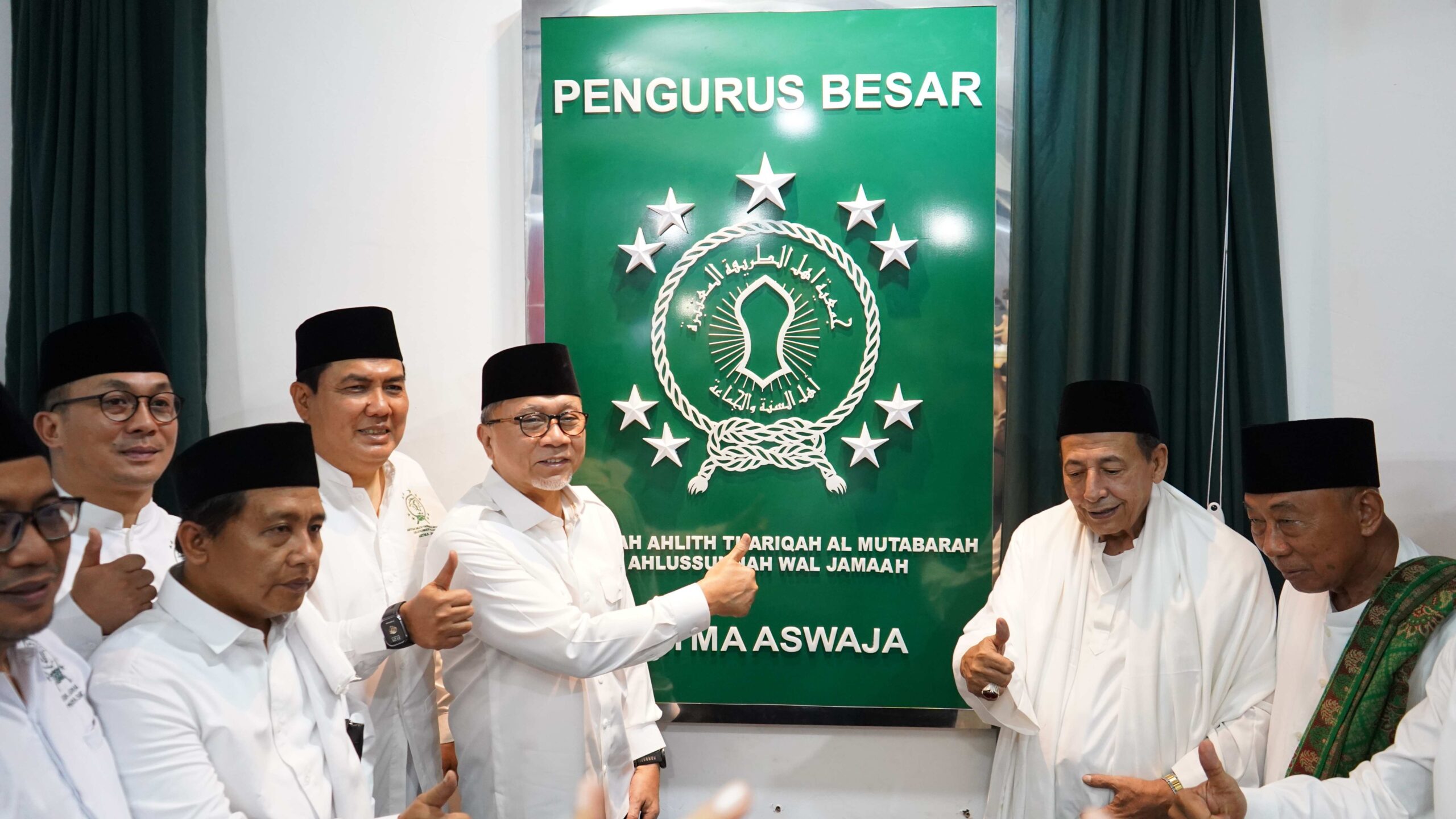 Zulkifli Hasan Turut Resmikan dan Zikir Bersama Jatma Aswaja