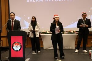 Pendeta Michael Tjiopoetra dan PPI Polandia