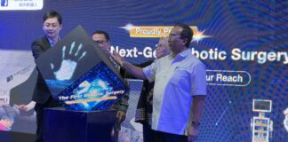 Canggih, RS MMC Luncurkan Layanan Bedah Robotik Berfitur Telesurgery Peluncuran Layanan Bedah Robotik RS MMC
