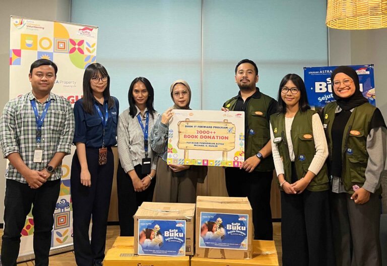 Astra Property Perkuat Literasi Masyarakat melalui Program “Book It Forward”
