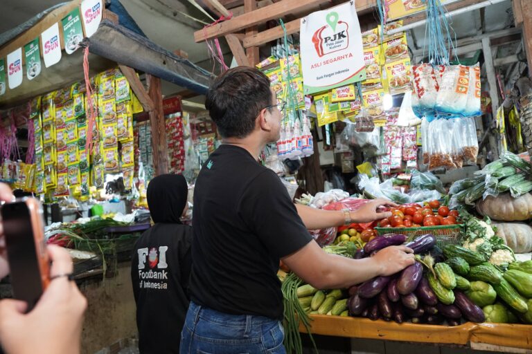 Optimalkan Efisiensi Pangan, BCA Digital dan Food Bank Indonesia Perkuat Nutrisi Melalui Aksi 500 Porsi Makanan Siap Santap