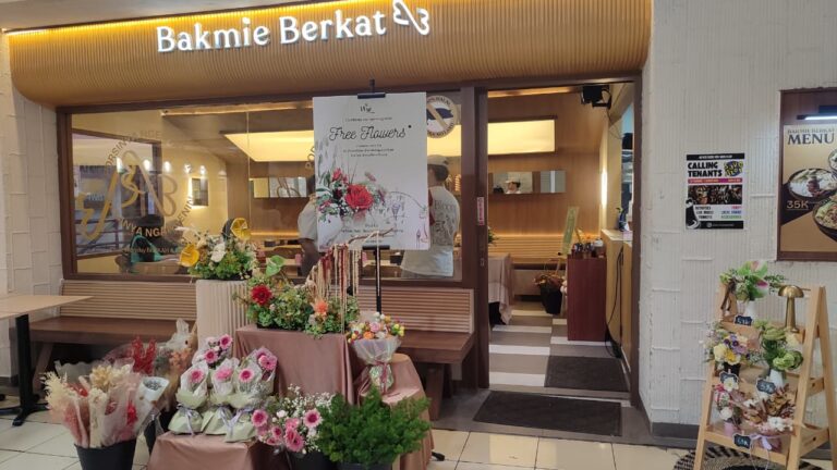 Hadirkan Pengalaman Baru Menikmati Bunga Lewat Makanan & Edukasi Di Wyt Fleur Bloc M Hub