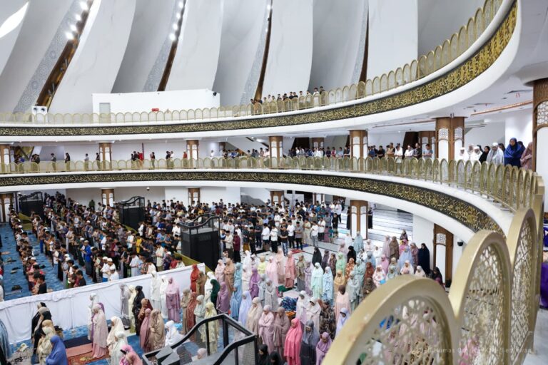 Tarawih Perdana di Masjid Negara IKN Satukan Ribuan Jamaah, Hidupkan Ruang Ibadah di Nusantara