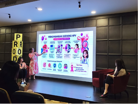 Edukasi mengenai pentingnya skrining HPV perempuan Indonesia bersama ahli kesehatan di Prodia Tower, Minggu (24/5).
