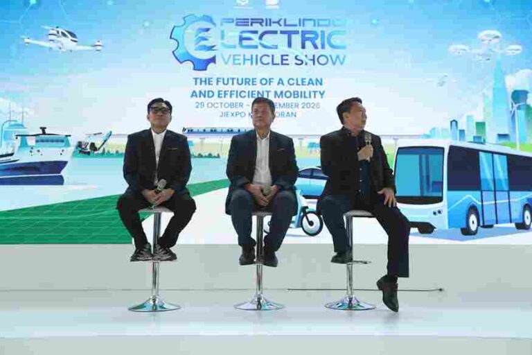Lirik Potensi Pasar Kendaraan Listrik, PEVS 2026 Kembali Hadir 29 Oktober – 1 November 2026 Lirik Potensi Pasar Kendaraan Listrik, PEVS 2026 Kembali Hadir 29 Oktober – 1 November 2026