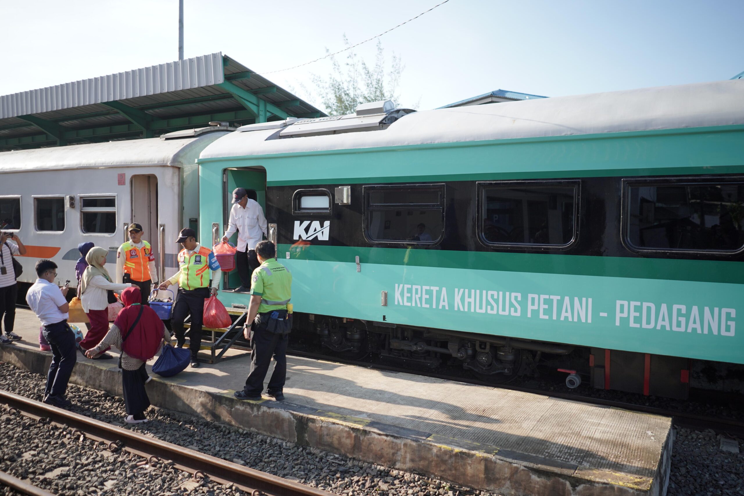 Bertarif Rp 3.000 Kereta Petani dan Pedagang Bantu Distribusi Hasil Panen Lebih Ringan dan Cepat