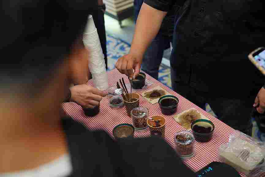 Gelaran Perdana ICX 2026 Surabaya Bukukan Transaksi Lebih dari Rp 3 Miliar dan Melampaui 16.500 Pengunjung