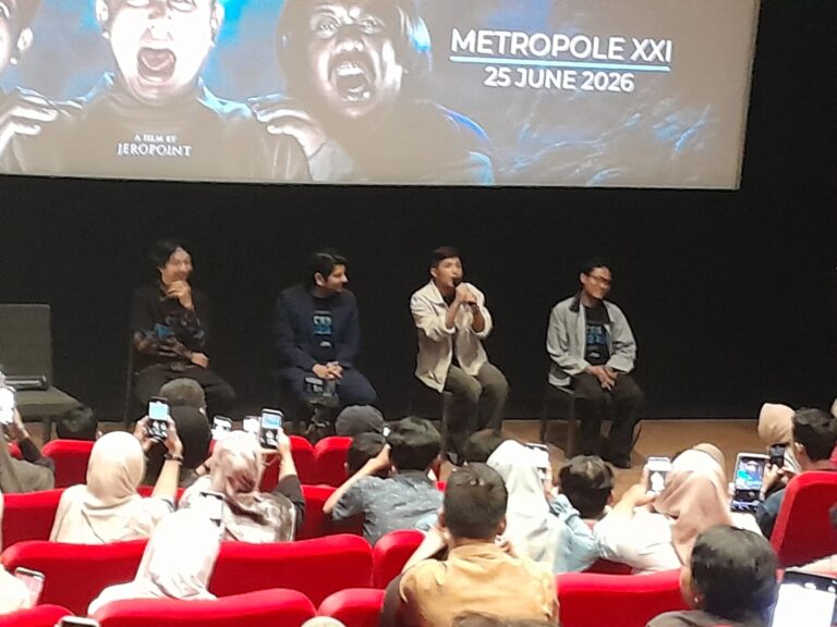Saat Hantu Tak Lagi Ditakuti, Film Cek Khodam Hadirkan Kisah Kocak Dunia Gaib