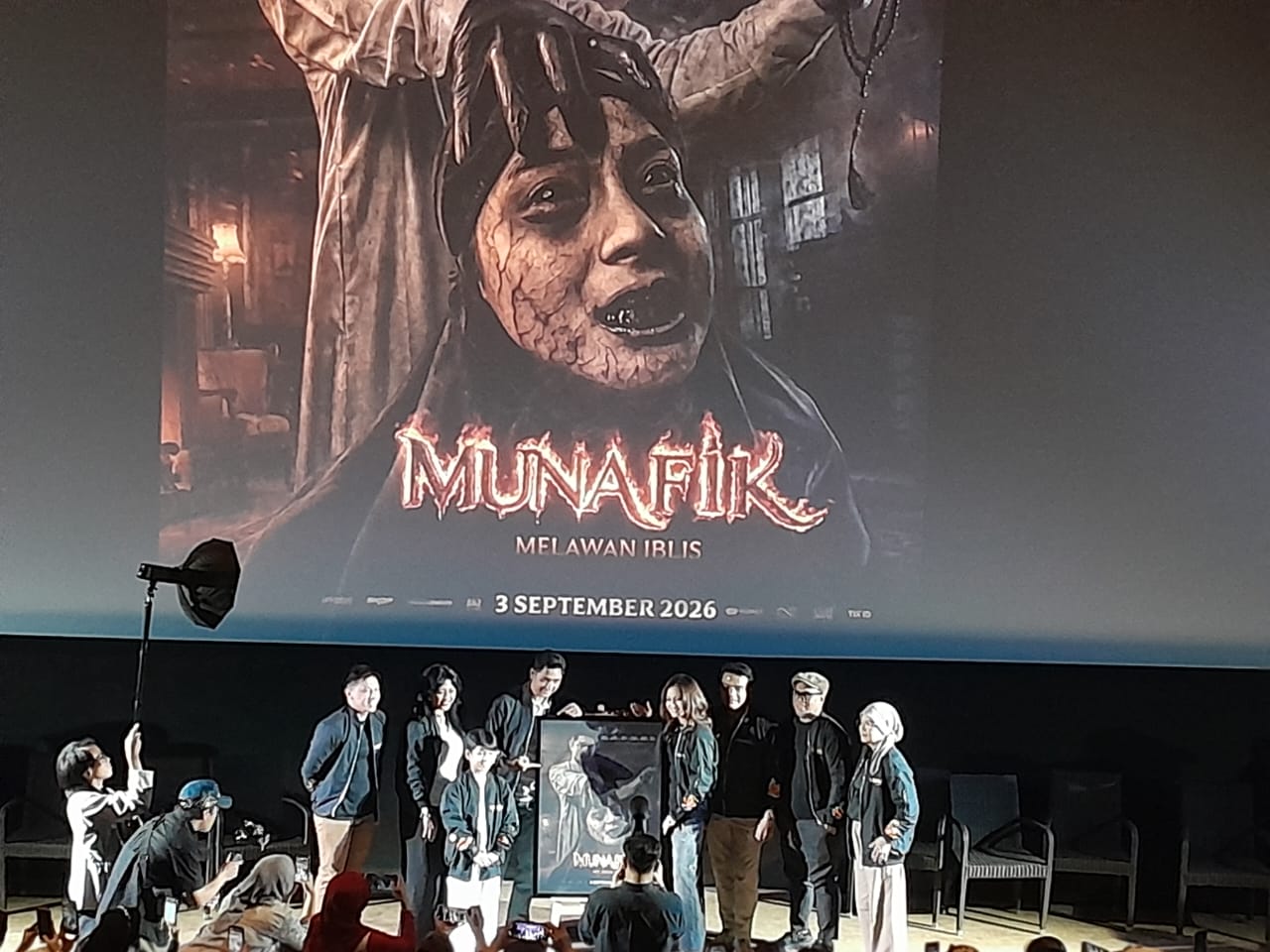 “Munafik: Melawan Iblis” Resmi Luncurkan Poster, Bawa Teror Spiritual Film Malaysia ke Indonesia