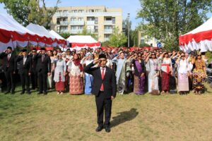 Perayaan HUT 81 RI di KBRI Warsawa bersama 500 diaspora Indonesia.