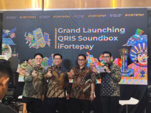Suasana peluncuran iFortepay QRIS Soundbox di Pekan Halal Indonesia 2026, Jakarta International Convention Center. Dok. Sandz
