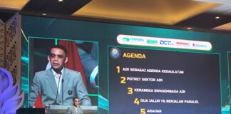 Tata Kelola Air Bersih Indonesia Malaysia Jadi Sorotan Kemenko Infra di IWF 2026 Nazib Faizal paparkan perbandingan tata kelola air bersih Indonesia Malaysia dalam IWF 2026.