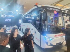 Bus listrik TKDN Indonesia Laksana Agong bersasis VKTR di Engineering Week 2026