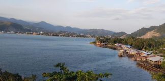 Dua Ikan Punah, Keanekaragaman Danau Sentani di Ambang Krisis Tampak pemandangan Danau Sentani, Kabupaten Jayapura, Papua.